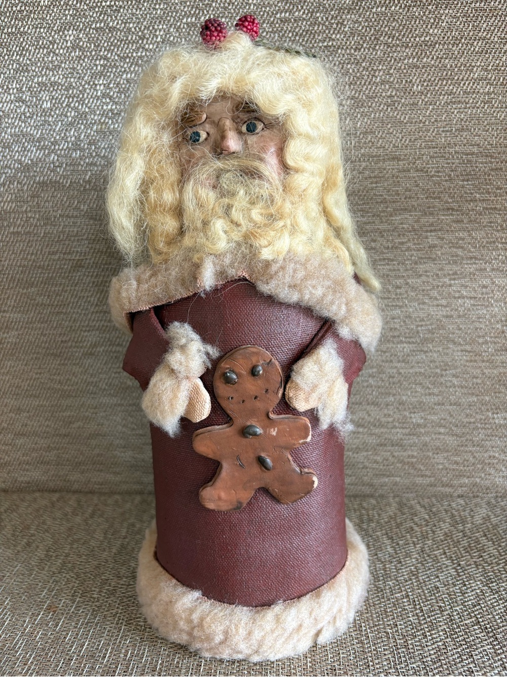 Handmade Primitive Style Folk Art Santa Claus Figurine 1992 Gingerbread Xmas